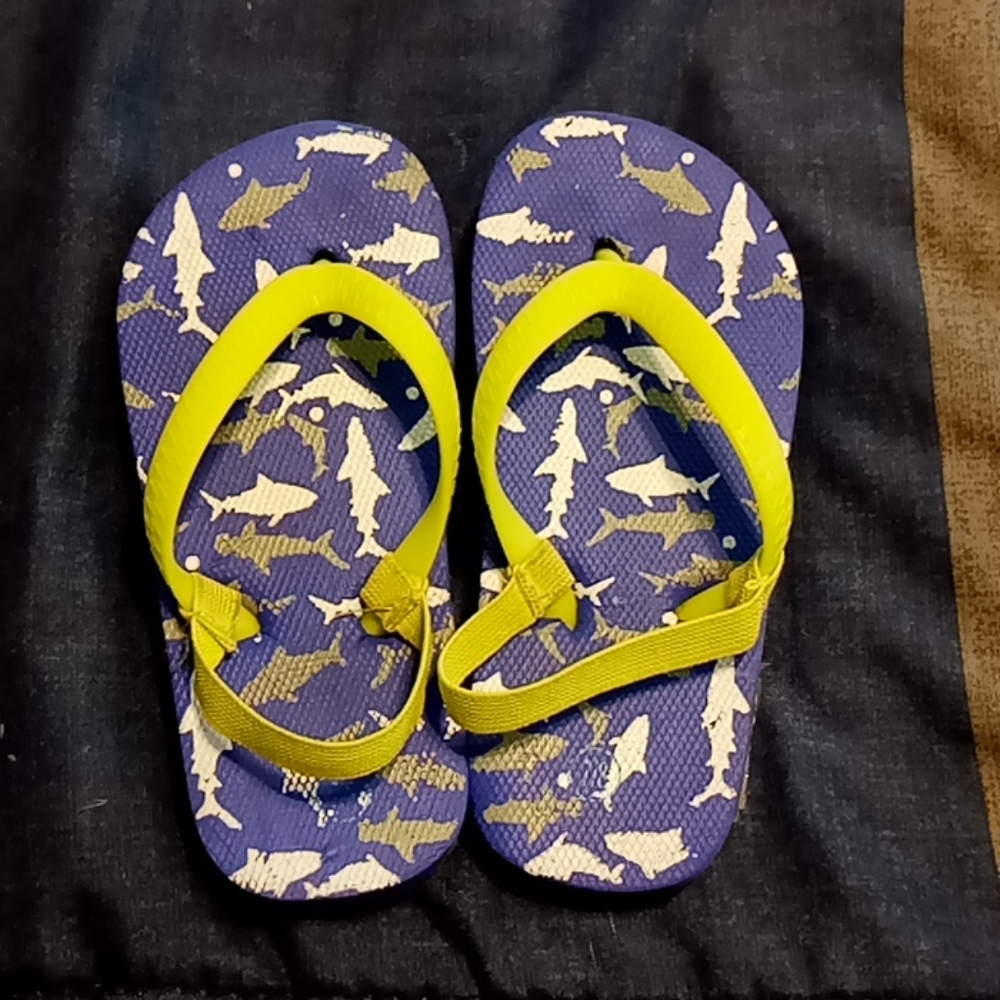 FREE w/ Bundle-6c boy thong sandals